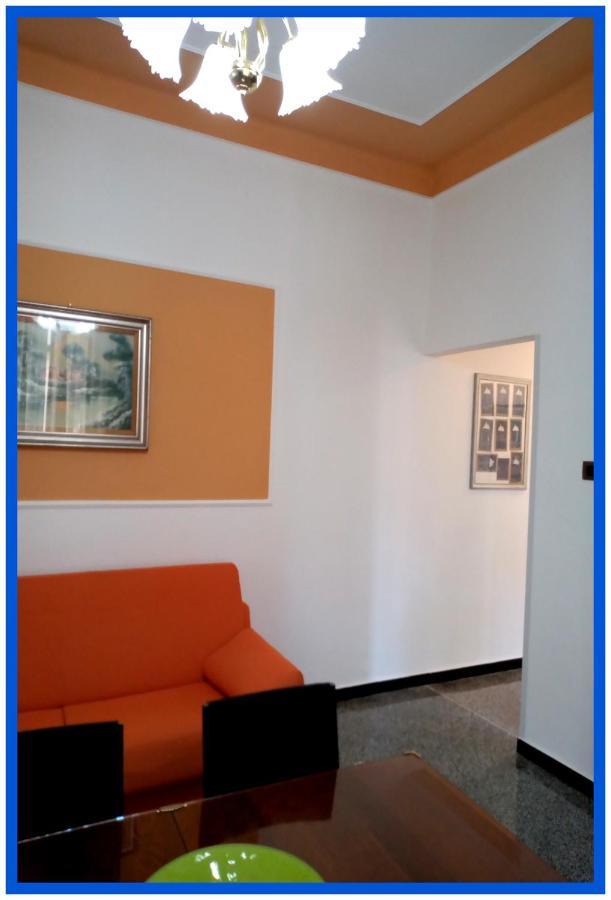 La Casa Di Anna A Due Passi Dal Mare... E Non Solo Vado Ligure Exterior foto